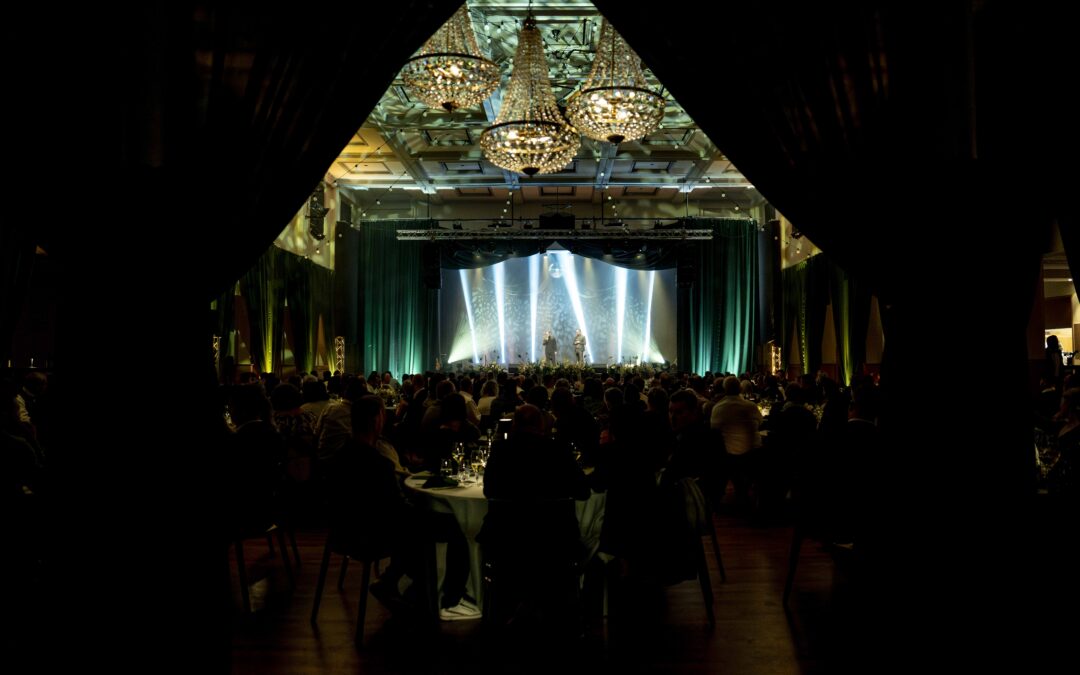 30 Jahre Hoch Baumaschinen